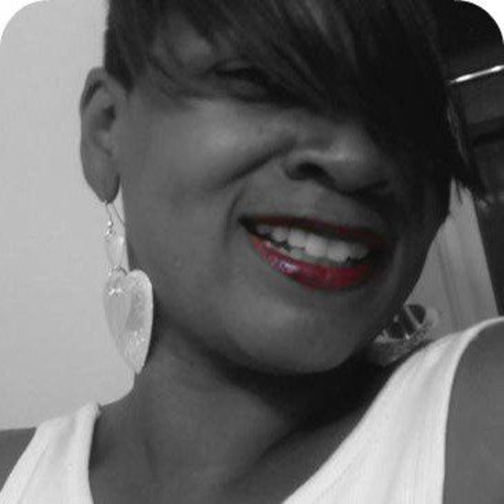 Meet your Posher, Zeta